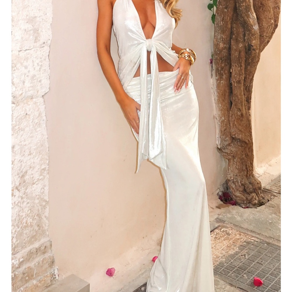 White Fox Boutique Elegant White Wedding Dress